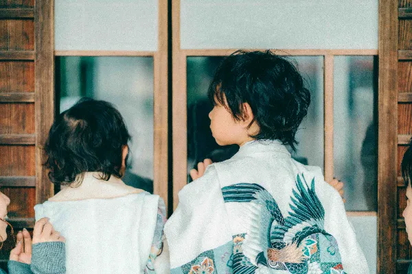 ハレノヒビフォトの撮影実績写真「03 - レトロ|フィルム風(青緑)」1枚目