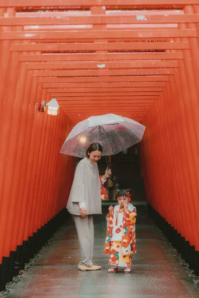 ハレノヒビフォトの撮影実績写真「05 - なつかし|フィルム風(赤)」5枚目